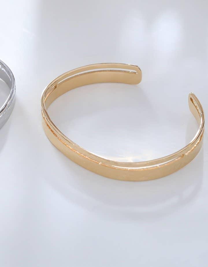 Brazalete (pulsera) de oro fino con espacio martillado - contigosoy