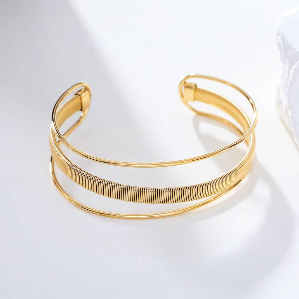 Brazalete (pulsera) dorado de triple línea - contigosoy