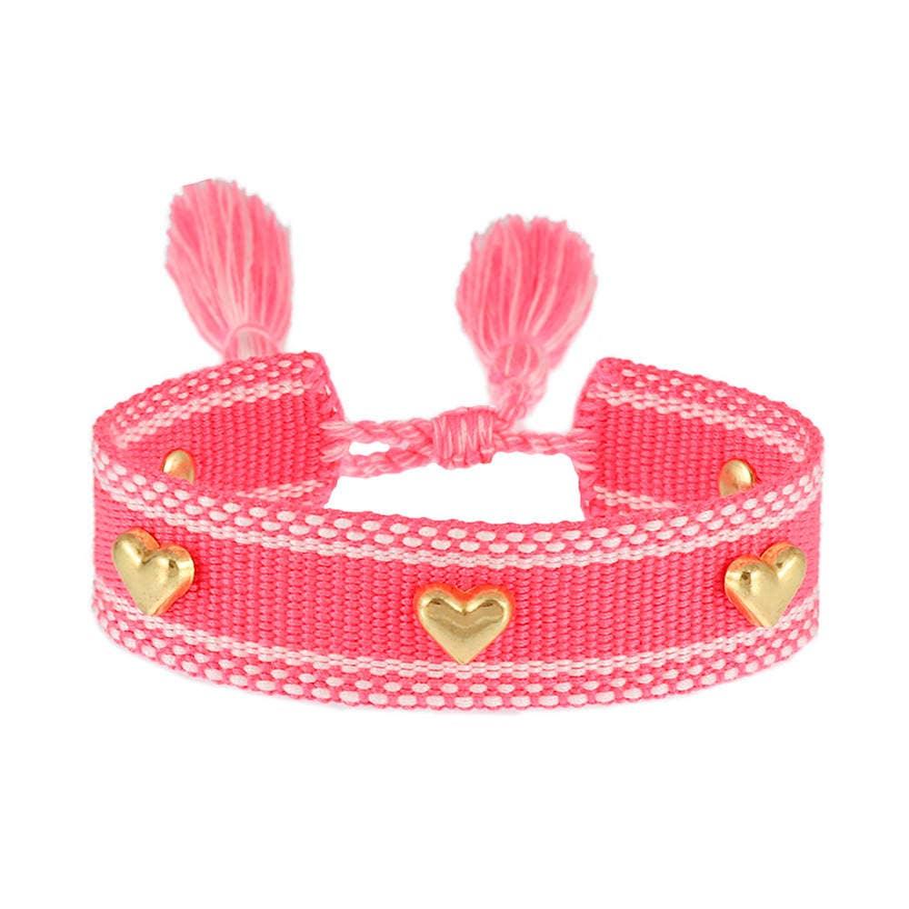 Hearts ♥ ︎ Pulsera tejida con tachuelas doradas en forma de corazón - contigosoy