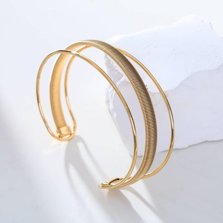 Brazalete (pulsera) dorado de triple línea - contigosoy